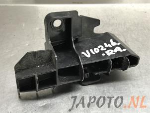 Used Rear bumper bracket, right Toyota Yaris III (P13) 1.5 16V Hybrid Price € 14,95 Margin scheme offered by Japoto Parts B.V.
