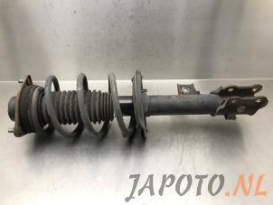 Used Front shock absorber rod, right Hyundai iX35 (LM) 1.6 GDI 16V Price € 54,95 Margin scheme offered by Japoto Parts B.V.
