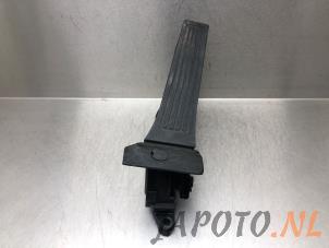 Used Accelerator pedal Hyundai iX35 (LM) 1.6 GDI 16V Price € 29,95 Margin scheme offered by Japoto Parts B.V.