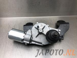 Used Rear wiper motor Hyundai iX35 (LM) 1.6 GDI 16V Price € 74,95 Margin scheme offered by Japoto Parts B.V.