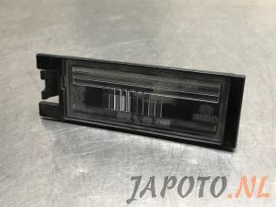 Używane Oswietlenie tablicy rejestracyjnej Hyundai iX35 (LM) 1.6 GDI 16V Cena € 20,00 Procedura marży oferowane przez Japoto Parts B.V.