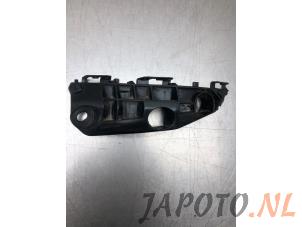 Used Front bumper bracket, left Toyota iQ 1.0 12V VVT-i Price € 19,95 Margin scheme offered by Japoto Parts B.V.