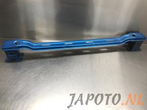 Usagé Cadre pare-chocs avant Suzuki Celerio (LF) 1.0 12V Prix € 99,00 Règlement à la marge proposé par Japoto Parts B.V.