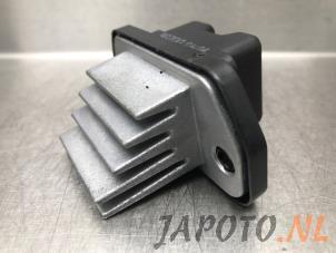 Used Heater resistor Honda Civic (EP/EU) 1.6 16V VTEC Price € 19,95 Margin scheme offered by Japoto Parts B.V.