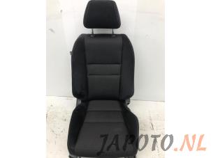Used Seat, right Honda Civic (FK/FN) 1.8i Type S VTEC 16V Price on request offered by Japoto Parts B.V.