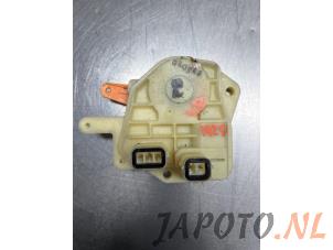 Used Central locking motor Honda Civic (ES) 1.3 16V VTEC-i IMA Price € 34,99 Margin scheme offered by Japoto Parts B.V.
