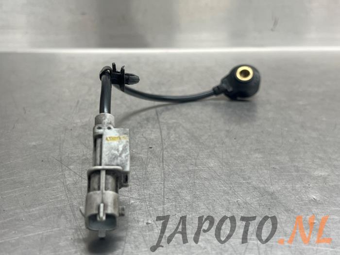 Usados Sensor de golpeteo Hyundai i30 Crosswagon (WWH) 1.4 CVVT 16V Precio € 13,60 Norma de margen ofrecido por Japoto Parts B.V.