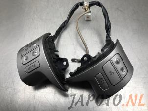 Used Steering wheel switch Toyota Auris (E15) 1.6 Dual VVT-i 16V Price € 49,95 Margin scheme offered by Japoto Parts B.V.