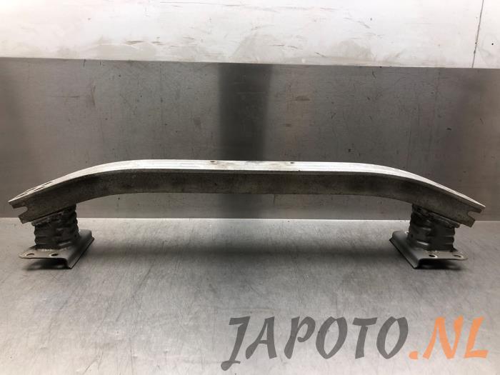 Front bumper frame from a Toyota Corolla Verso (R10/11) 1.6 16V VVT-i 2007