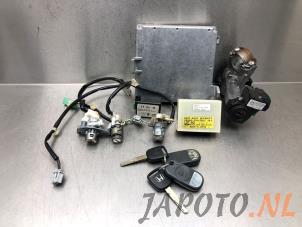 Używane Stacyjka + sterownik Honda Civic (ES) 1.3 16V VTEC-i IMA Cena € 124,95 Procedura marży oferowane przez Japoto Parts B.V.