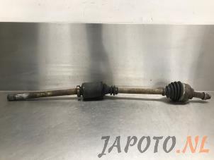 Used Front drive shaft, right Nissan Primastar 1.9 dCi 80 Price € 49,95 Margin scheme offered by Japoto Parts B.V.