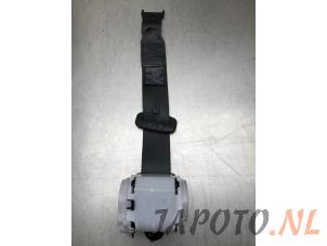 Usagé Ceinture de sécurité arrière centre Kia Picanto (TA) 1.0 12V Prix € 49,95 Règlement à la marge proposé par Japoto Parts B.V.