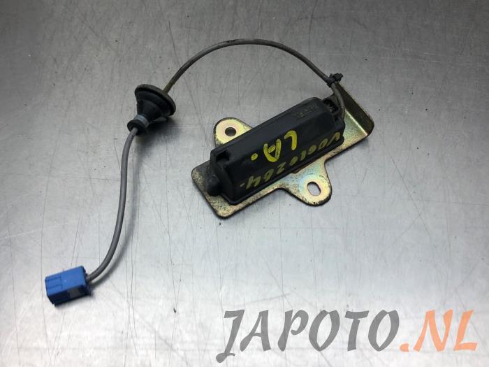 Begagnade Däcktryckssensor Lexus SC 430 4.3i 32V VVT-i Pris € 36,70 Marginaltabell erbjuds av Japoto Parts B.V.