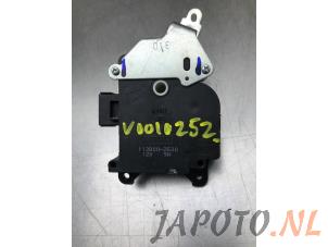 Usados Motor de válvula de calefactor Suzuki Swift (ZA/ZC/ZD1/2/3/9) 1.3 VVT 16V Precio € 24,95 Norma de margen ofrecido por Japoto Parts B.V.