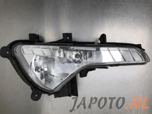 Used Daytime running light, right Kia Sportage (SL) 2.0 CVVT 16V 4x2 Price € 50,00 Margin scheme offered by Japoto Parts B.V.