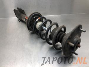 Usagé Barre amortisseur avant gauche Mitsubishi Colt (Z2/Z3) 1.5 16V CZT Turbo Prix € 49,95 Règlement à la marge proposé par Japoto Parts B.V.