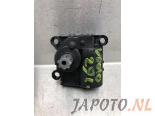 Usagé Clapet chauffage moteur Kia Sportage (SL) 2.0 CVVT 16V 4x2 Prix € 24,95 Règlement à la marge proposé par Japoto Parts B.V.
