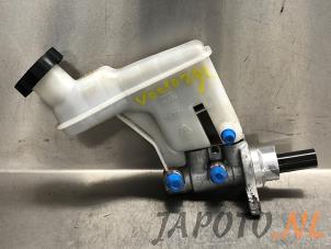 Usagé Cylindre de frein principal Kia Sportage (SL) 2.0 CVVT 16V 4x2 Prix € 34,95 Règlement à la marge proposé par Japoto Parts B.V.
