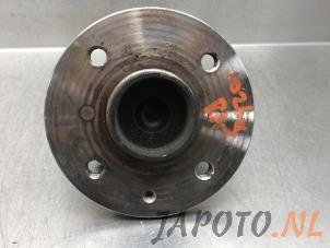 Usagé Roulement de roue arrière Toyota Aygo (B40) 1.0 12V VVT-i Prix € 49,95 Règlement à la marge proposé par Japoto Parts B.V.