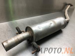 Used Exhaust middle silencer Toyota Corolla Verso (E12) 1.6 16V VVT-i Price € 35,00 Margin scheme offered by Japoto Parts B.V.