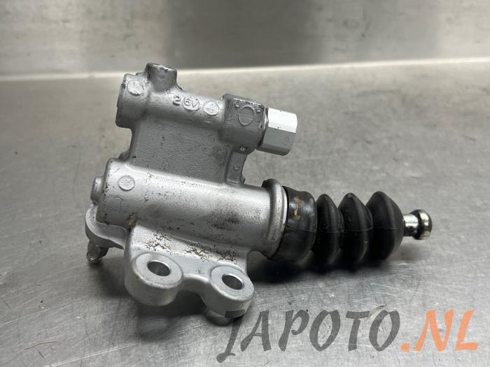 Embrayage cylindre auxiliaire d'un Honda Civic (FK6/7/8/9) 1.0i VTEC Turbo 12V 2018