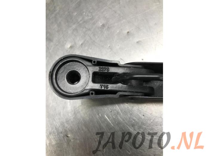 Rear wiper arm from a Honda Civic (FK6/7/8/9) 1.0i VTEC Turbo 12V 2018