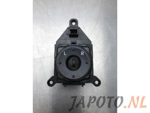 Used Mirror switch Kia Soul I (AM) 1.6 CVVT 16V Price € 14,99 Margin scheme offered by Japoto Parts B.V.