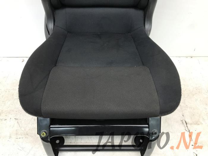 Seat (bus) from a Nissan NV 200 (M20M) E-NV200 2021