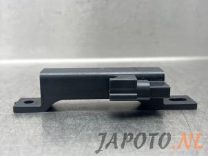 Used Keyless entry antenna Nissan Note (E12) 1.2 68 Price € 19,95 Margin scheme offered by Japoto Parts B.V.