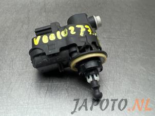 Used Headlight motor Nissan Note (E12) 1.2 68 Price € 17,50 Margin scheme offered by Japoto Parts B.V.