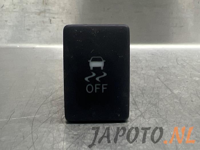 Usados Interruptor ESP Toyota Yaris III (P13) 1.0 12V VVT-i Precio € 10,45 Norma de margen ofrecido por Japoto Parts B.V.