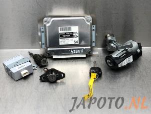 Gebrauchte Zündschloss + Steuergerät Toyota Corolla (E12) 1.6 16V VVT-i Preis € 124,95 Margenregelung angeboten von Japoto Parts B.V.
