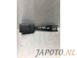 Gebrauchte Sicherheitsgurt Schließe links vorne Toyota Corolla (E12) 1.6 16V VVT-i Preis € 14,95 Margenregelung angeboten von Japoto Parts B.V.