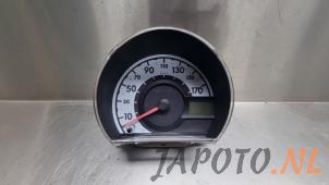 Usagé Compteur kilométrique KM Toyota Aygo (B10) 1.0 12V VVT-i Prix € 49,95 Règlement à la marge proposé par Japoto Parts B.V.