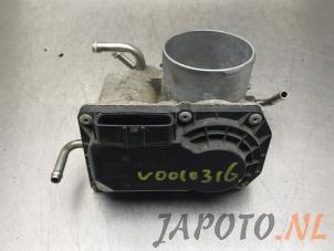 Usados Cuerpo de válvula de mariposa Toyota RAV4 (A3) 2.0 16V VVT-i 4x4 Precio € 79,95 Norma de margen ofrecido por Japoto Parts B.V.