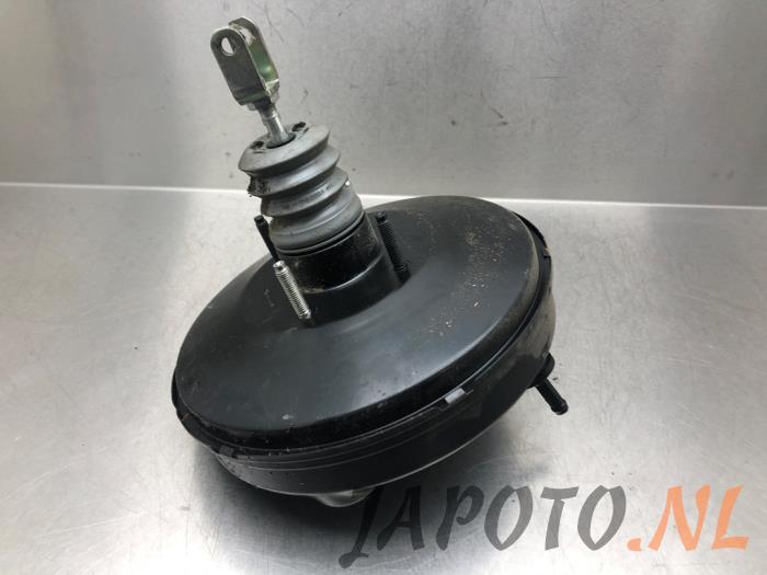 Usagé Servo frein Toyota Yaris III (P13) 1.0 12V VVT-i Prix € 41,95 Règlement à la marge proposé par Japoto Parts B.V.