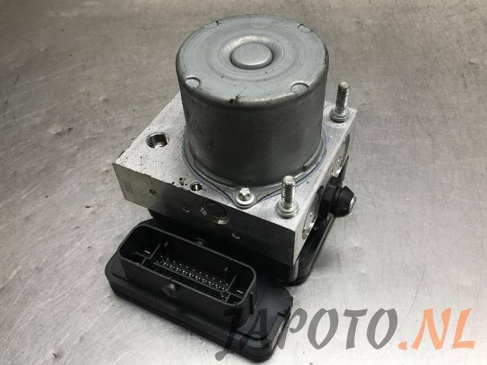 Used ABS pump Mazda MX-5 (ND) 2.0 SkyActiv G-160 16V Price € 157,45 Margin scheme offered by Japoto Parts B.V.