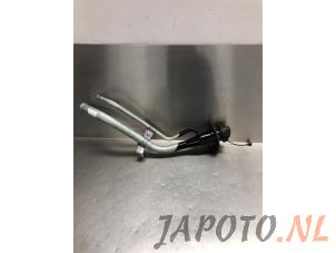 Używane Rurka do napelniania zbiornika paliwa Mazda MX-5 (ND) 2.0 SkyActiv G-160 16V Cena € 64,99 Procedura marży oferowane przez Japoto Parts B.V.