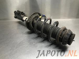 Used Front shock absorber rod, right Kia Rio IV (YB) 1.0i T-GDi 100 12V Price € 74,95 Margin scheme offered by Japoto Parts B.V.