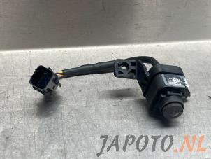 Used Reversing camera Kia Rio IV (YB) 1.0i T-GDi 100 12V Price € 99,95 Margin scheme offered by Japoto Parts B.V.