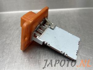 Used Heater resistor Hyundai i30 (GDHB5) 1.6 GDI Blue 16V Price € 24,95 Margin scheme offered by Japoto Parts B.V.