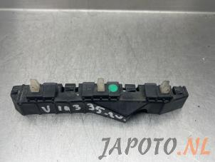 Used Front bumper bracket, left Hyundai i10 (B5) 1.0 12V Price € 14,95 Margin scheme offered by Japoto Parts B.V.