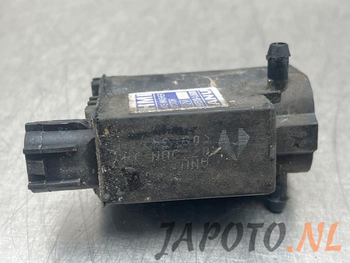 Pompa spryskiwacza przód z Hyundai i10 (B5) 1.0 12V 2015