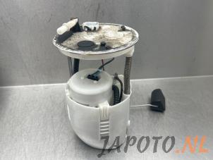 Używane Pompa benzynowa Suzuki Swift (ZA/ZC/ZD1/2/3/9) 1.3 VVT 16V Cena € 35,00 Procedura marży oferowane przez Japoto Parts B.V.