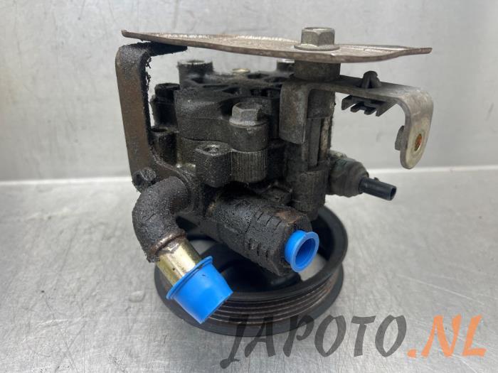 Lenkkraftverstärker Pumpe Toyota Avensis 1.6 16V VVT-i - 3ZZFE