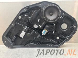 Usagé Mécanique vitre 4portes arrière gauche Hyundai i30 (GDHB5) 1.6 GDI Blue 16V Prix € 49,95 Règlement à la marge proposé par Japoto Parts B.V.
