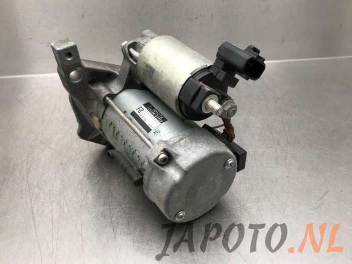 Starter from a Toyota Yaris III (P13) 1.5 16V Dual VVT-iE 2018