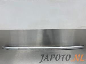 Gebrauchte Dachreling rechts Kia Sportage (SL) 2.0 CVVT 16V 4x4 Preis € 74,95 Margenregelung angeboten von Japoto Parts B.V.