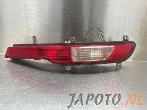Usados Luz antiniebla de parachoques Kia Sportage (SL) 2.0 CVVT 16V 4x4 Precio € 49,95 Norma de margen ofrecido por Japoto Parts B.V.