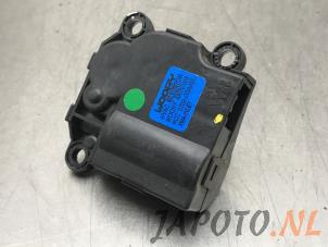Used Heater valve motor Kia Sportage (SL) 2.0 CVVT 16V 4x4 Price € 24,95 Margin scheme offered by Japoto Parts B.V.